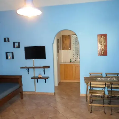 Santorious Family Apartment Megalochori (Santorini)