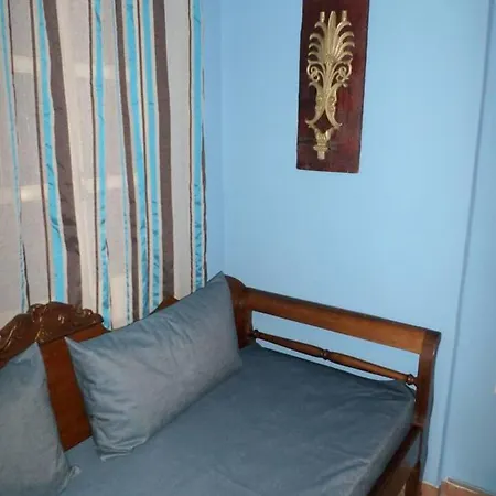Santorious Family ميغالوخوري